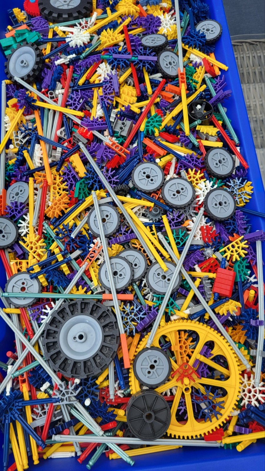 Grote doos K'nex met handleidingen en veel onderdelen, Kinderen en Baby's, Ophalen, Gebruikt, K'nex