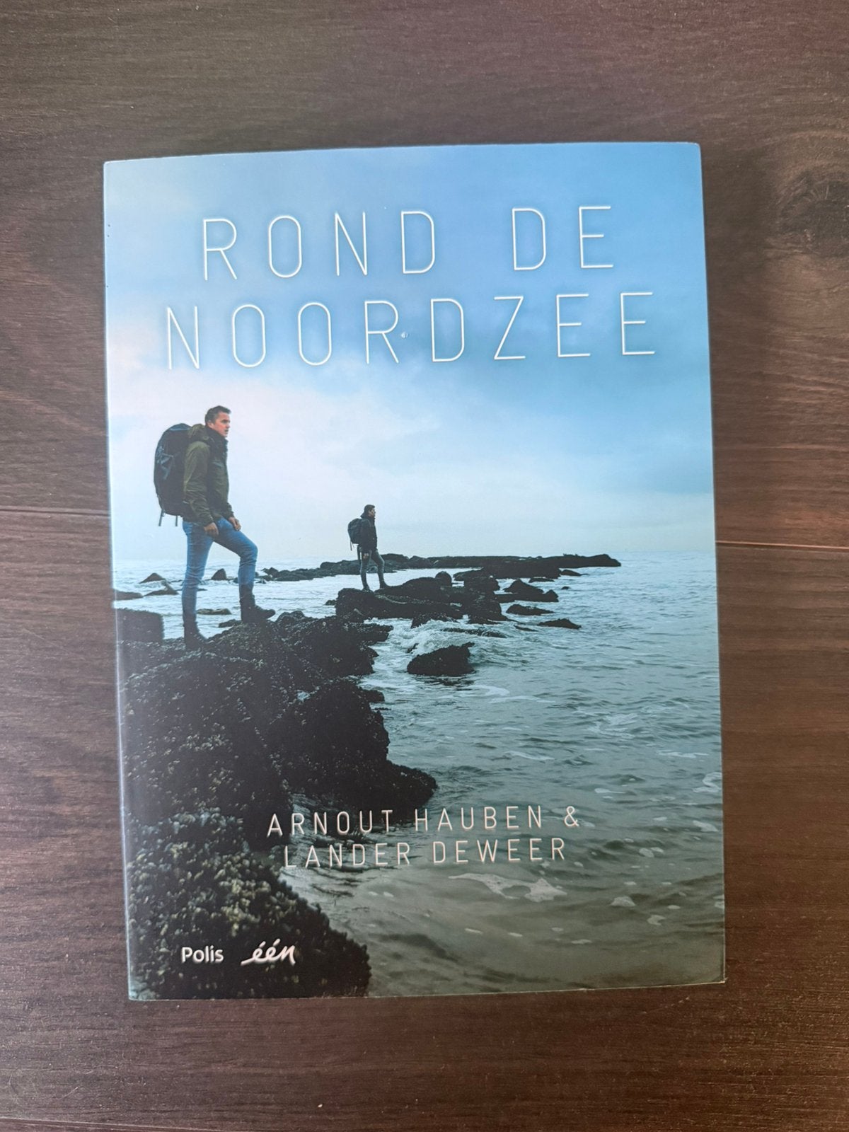 Rond de Noordzee - Arnout Hauben, Boeken, Ophalen of Verzenden, Zo goed als nieuw