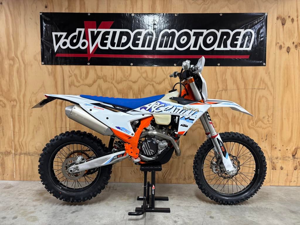 KTM 450 EXC-F 6DAYS 2024, Motoren, Motoren | KTM, Enduro, Handgeschakeld, Gebruikt, Bedrijf