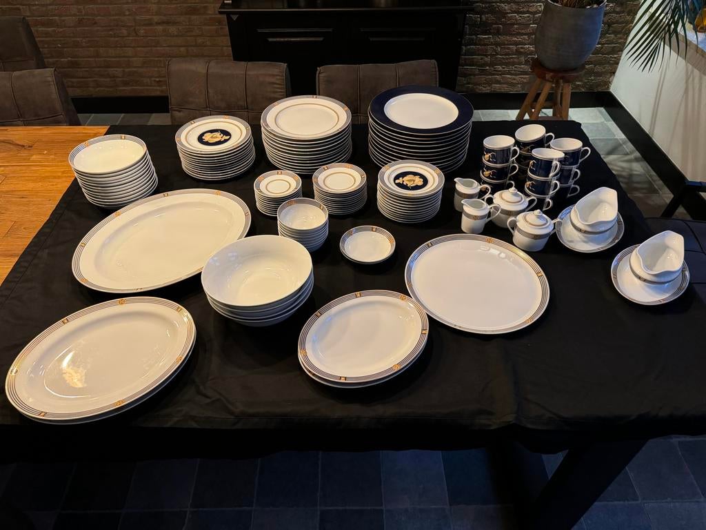 Luxe 12-persoons Bernadaud Limoges France servies - Kent, Ophalen, Zo goed als nieuw, Overige stijlen, Porselein