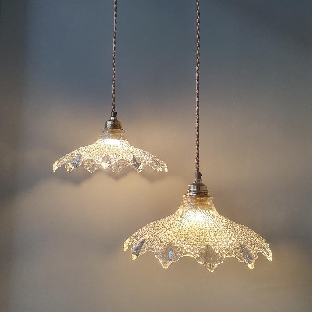 Set van 2 Holophane hanglampen, Art deco, jaren 30, Huis en Inrichting, Lampen | Hanglampen, Gebruikt, Ophalen of Verzenden, Glas
