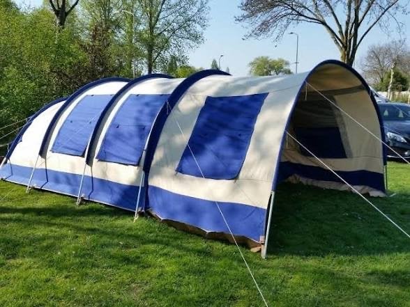 Vrijbuiter Michigan 4 tunneltent - Ruime gezinstent, Ophalen, Gebruikt, Tot en met 4