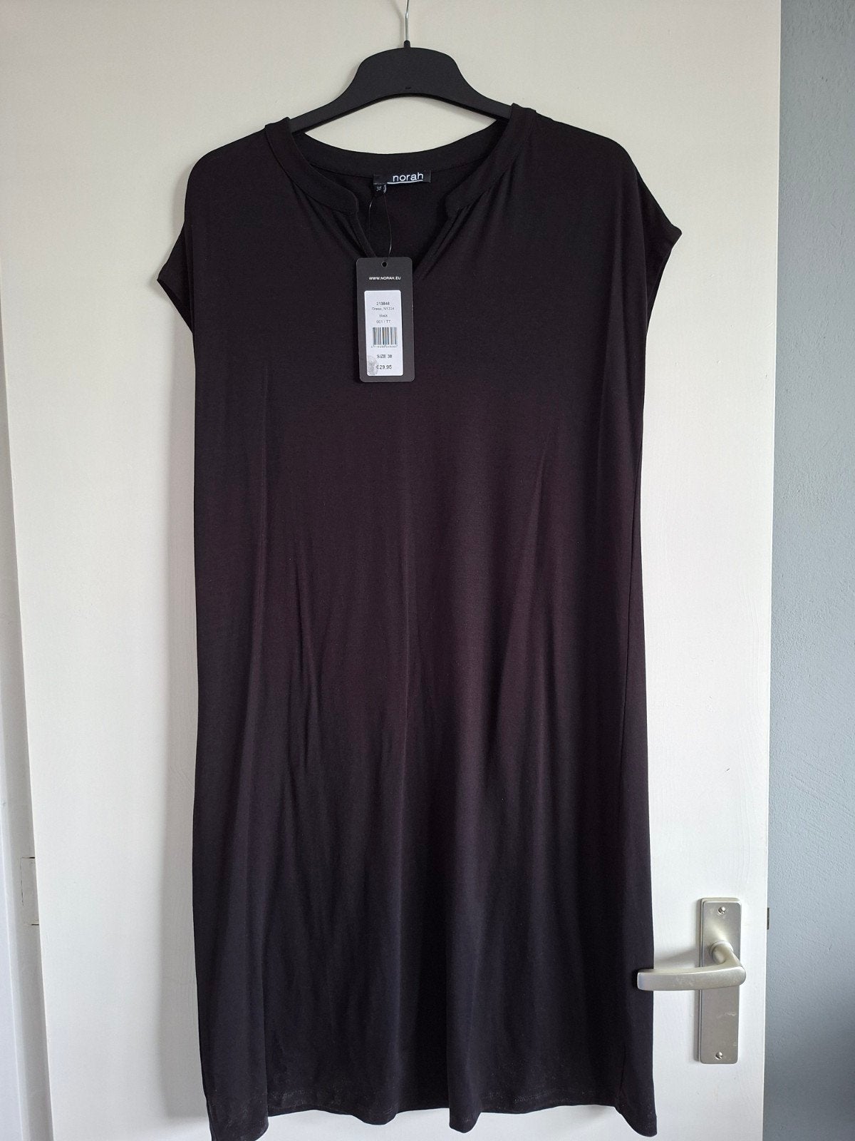Nieuwe Norah jurk, maat 38 (M), Kleding | Dames, Jurken, Maat 38/40 (M), Zwart, Nieuw, Ophalen of Verzenden