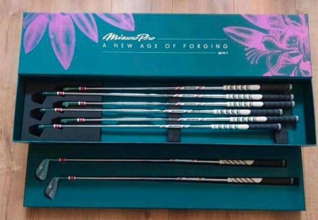 Mizuno Pro 241 Limited Edition Azalea ijzerset (nieuw), Sport en Fitness, Golf, Ophalen of Verzenden, Nieuw, Set, Mizuno