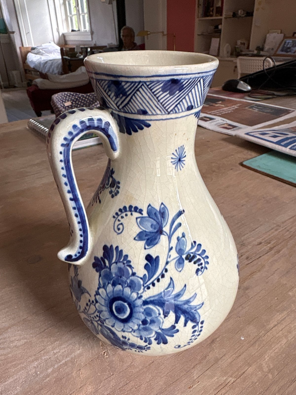 Delfts Blauw Gedenkkruik Bevrijdingsjaar 1945, Antiek en Kunst, Ophalen