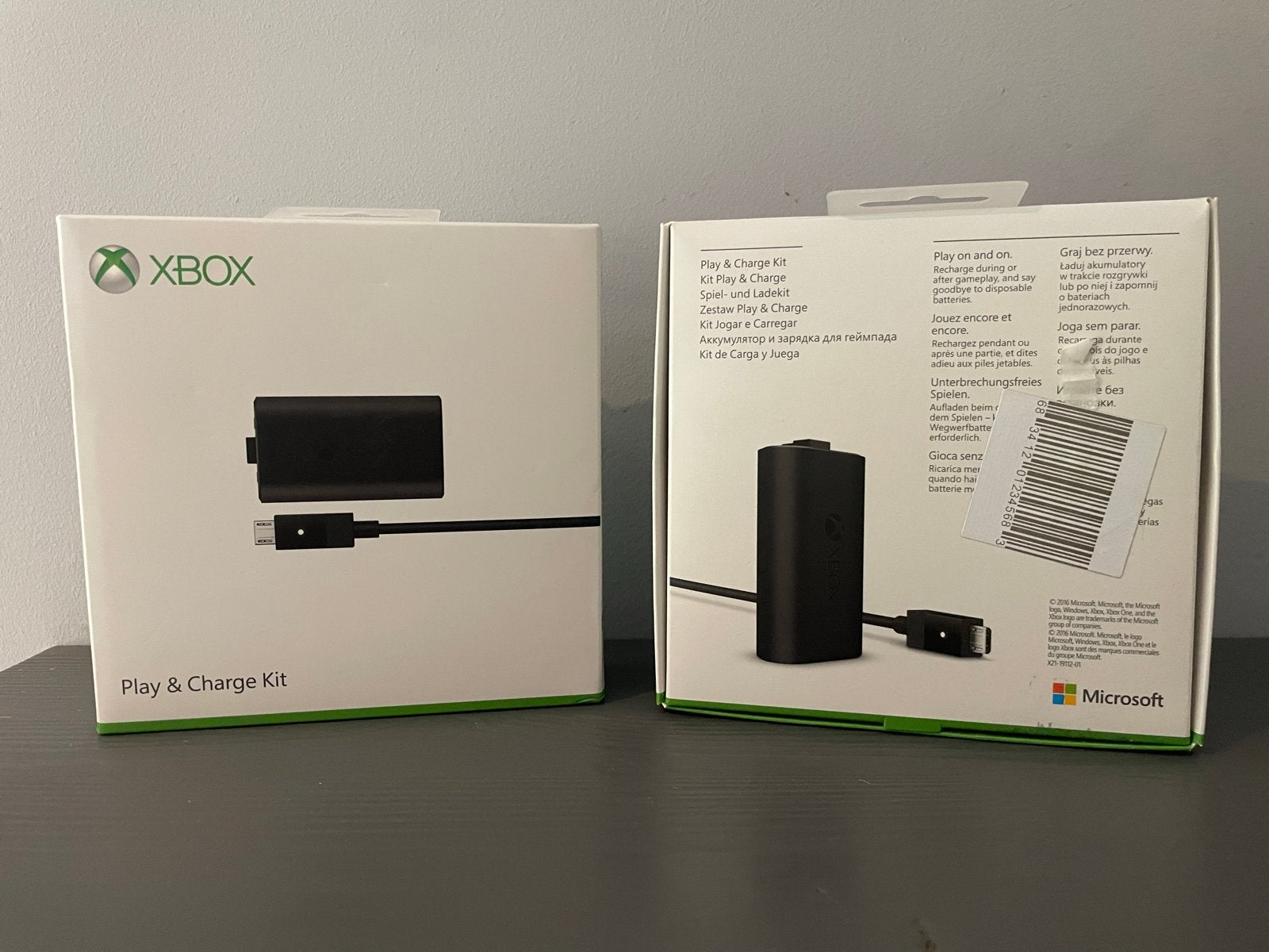 2x Originele Microsoft Xbox Play & Charge Kit (Nieuw)