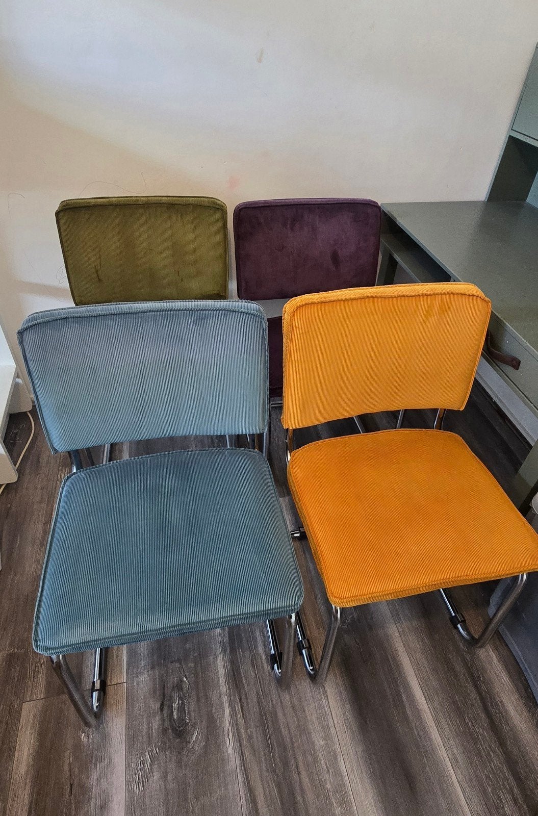 Kleurrijke set ridge rib ribstof eetkamerstoelen 4 stuks, Ophalen, Overige kleuren, Vier