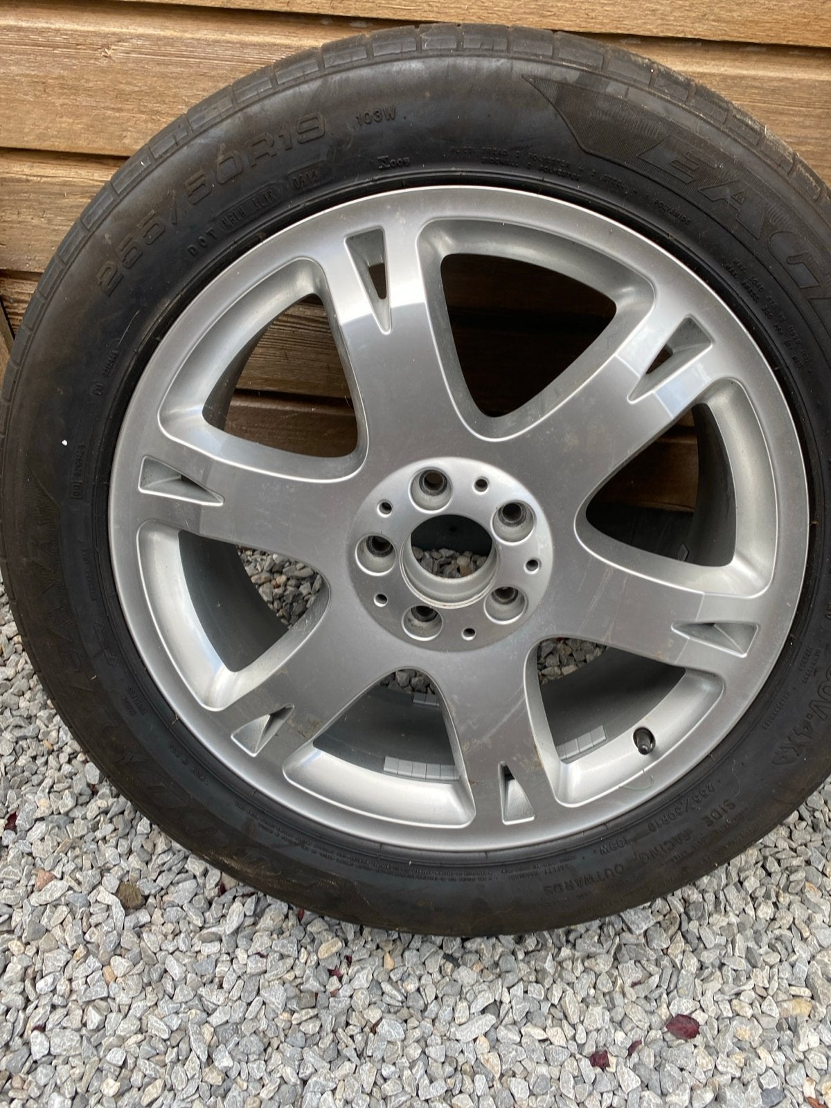 Mercedes 19 inch velg met zomerband - 255/50R19, Gebruikt, 255 mm, Banden en Velgen, Personenwagen