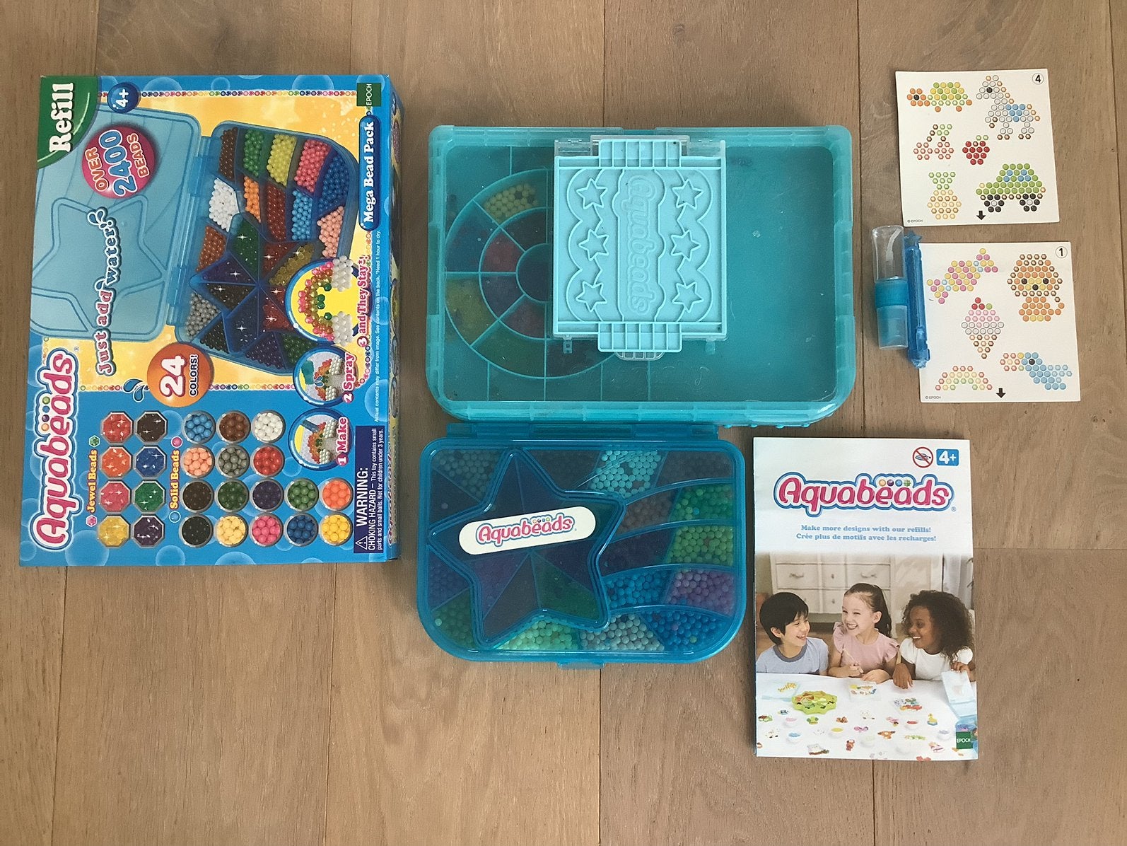Aquabeads - basisset en extra doos met veel kraaltjes, Ophalen of Verzenden, Gebruikt, Knutselen