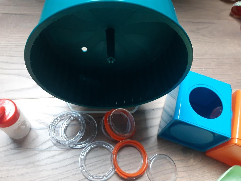 Ferplast looprad en andere toebehoren, Ophalen, Zo goed als nieuw
