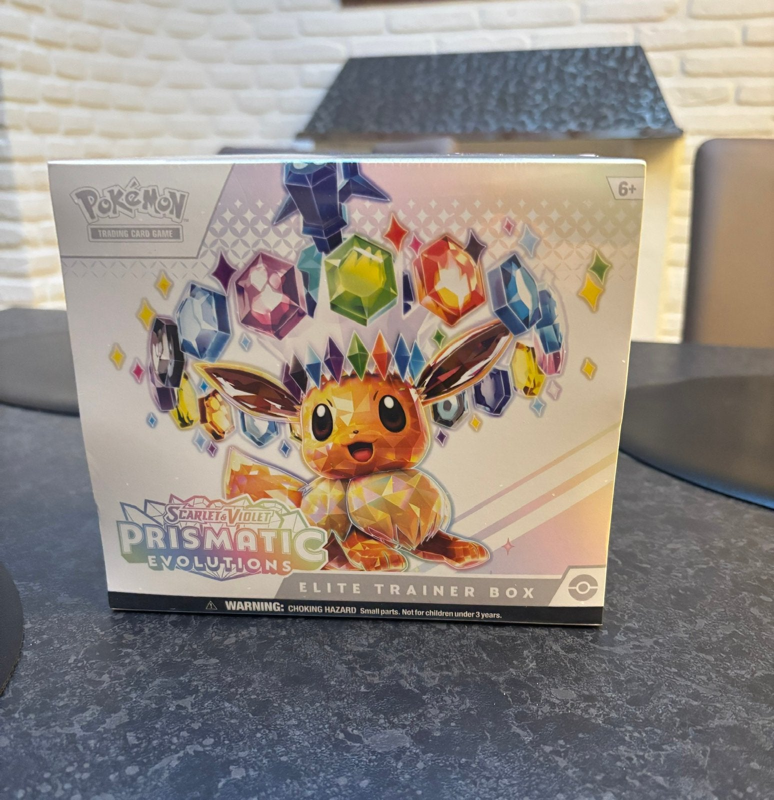 Prismatic Evolutions ETB(2x) 160€ per stuk, Hobby en Vrije tijd, Ophalen of Verzenden, Zo goed als nieuw