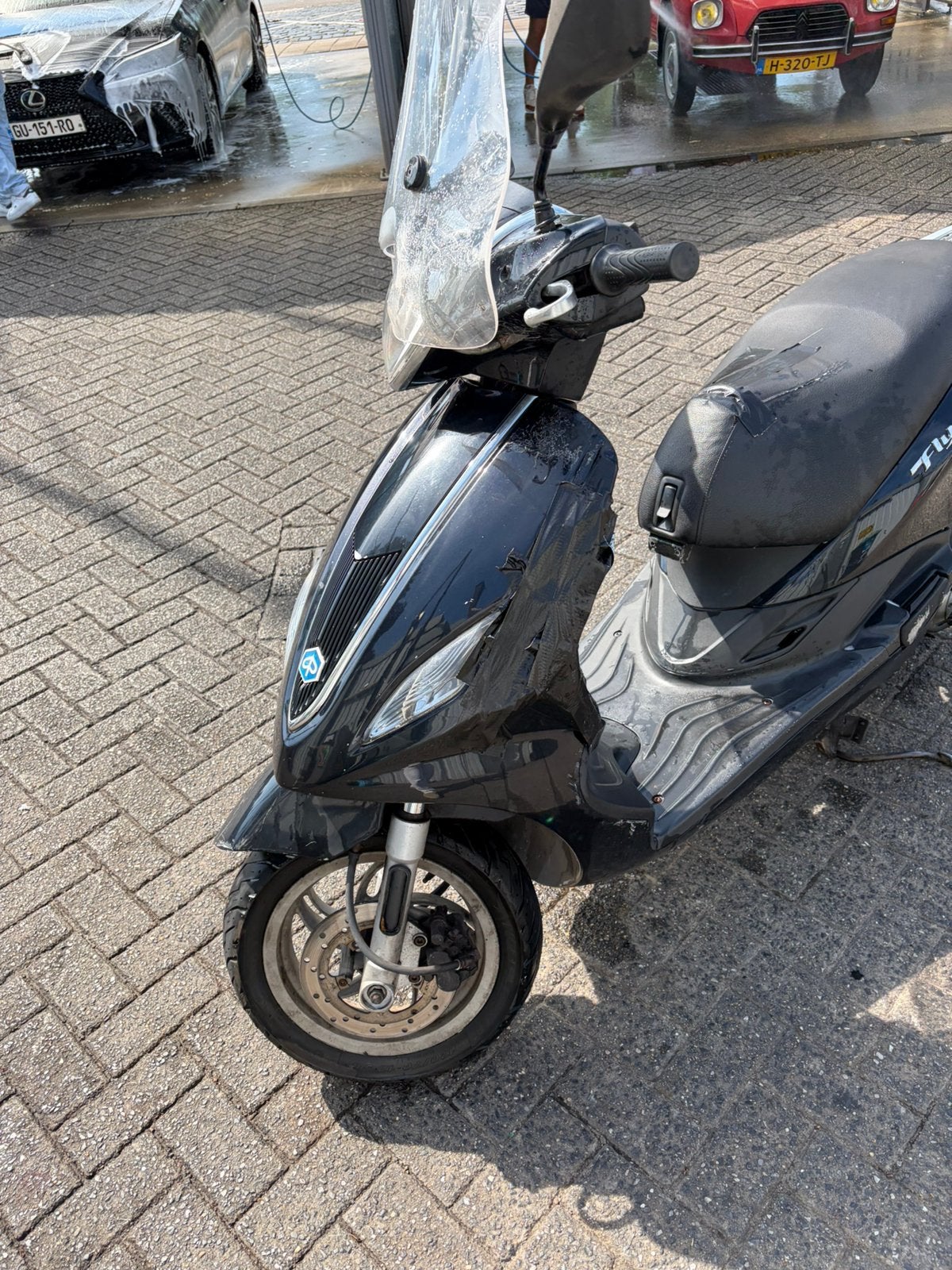 Piaggio New Fly 2016 (blauw kenteken), Ophalen, Gebruikt, Fly, Benzine