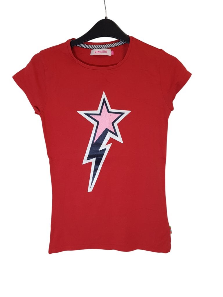 Super leuk rood VINGINO shirt Heska met ster maat 14/164., Kinderen en Baby's, Kinderkleding | Maat 164, Zo goed als nieuw, Vingino
