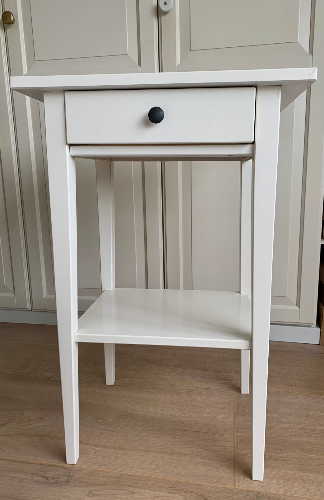 IKEA Hemnes Nachtkastjes - 2 stuks, Huis en Inrichting, Slaapkamer | Nachtkastjes, Ophalen, Gebruikt, Minder dan 45 cm, 70 cm of meer