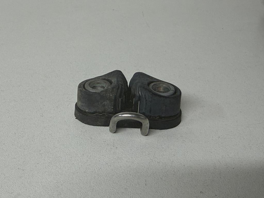 10 x Servo 11 schootklem tot 6 mm met beugel, Ophalen of Verzenden, Gebruikt, Lijn of Blok