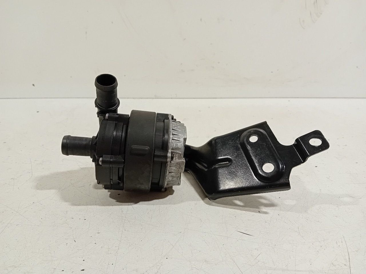 Waterpomp Renault Captur, Auto-onderdelen, Motor en Toebehoren, Onderdelen@venauto.nl, Van der Ven Autorecycling B.V., Gebruikt