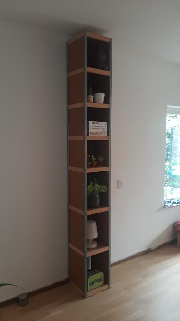 Kewlox kast, Huis en Inrichting, Kasten | Boekenkasten, Ophalen of Verzenden, 25 tot 50 cm, Metaal