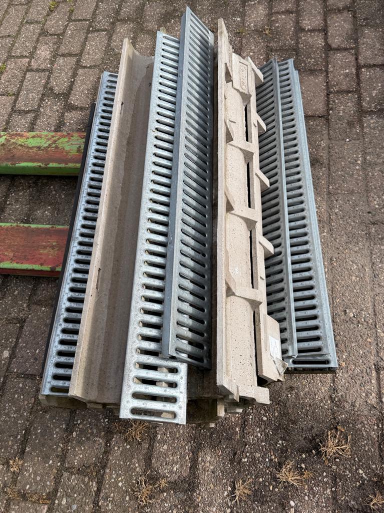 Betongoot 1mtr 6 stuks, Ophalen, Nieuw