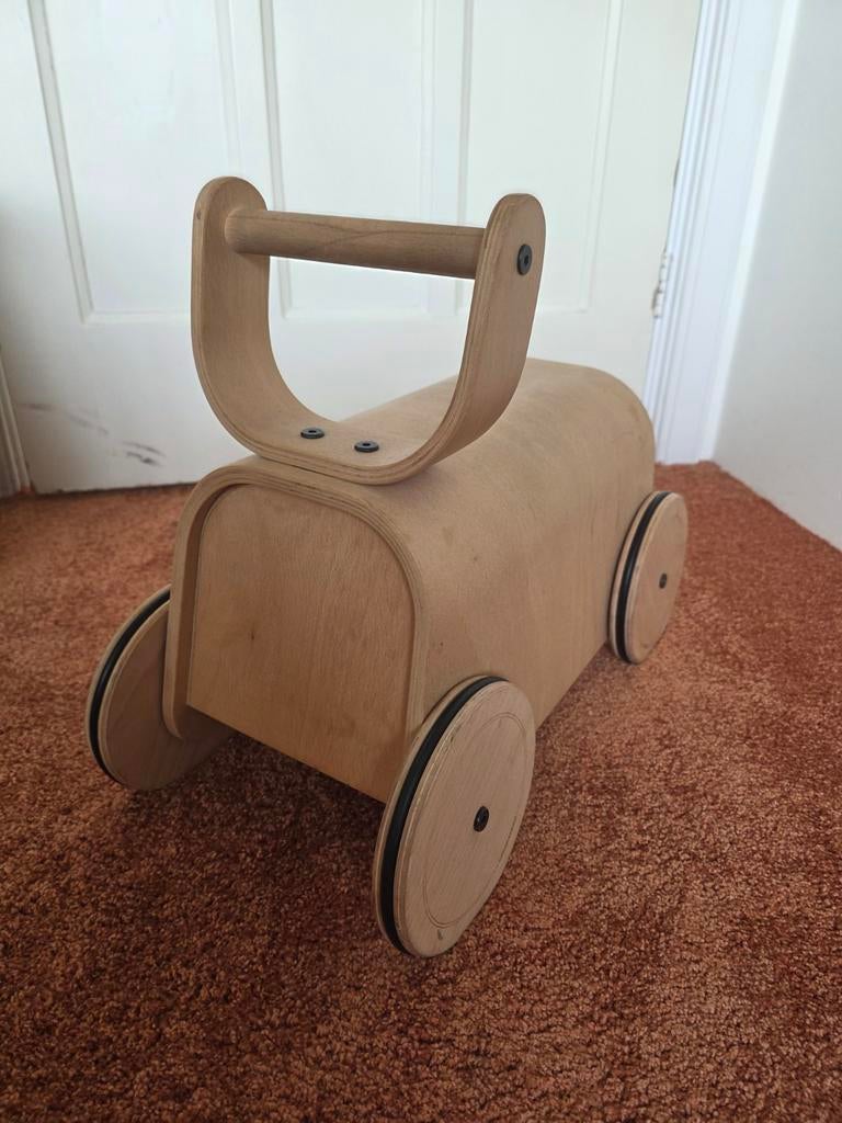 Houten loopauto Lalaboom met opbergruimte, Ophalen of Verzenden, Zo goed als nieuw, Loopvoertuig