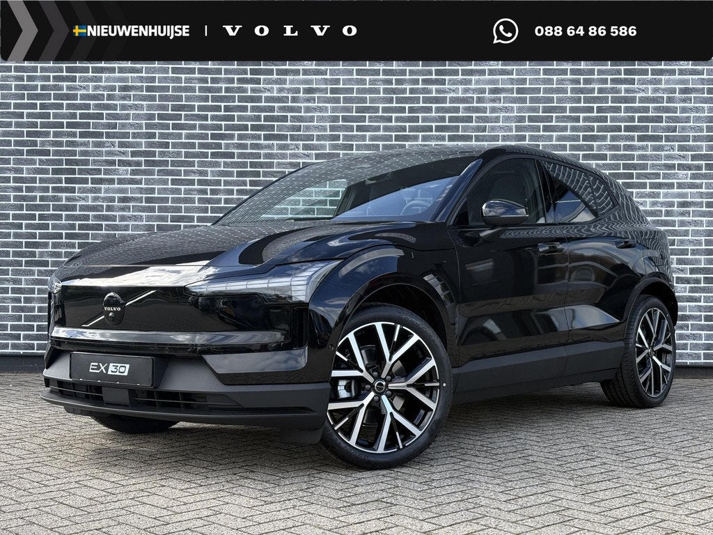 Volvo EX30 P5 Long Range Plus Black Edition Europa 69 kWh Go, Auto's, Volvo, Automaat, Achterwielaandrijving, Leder en Stof, Zwart