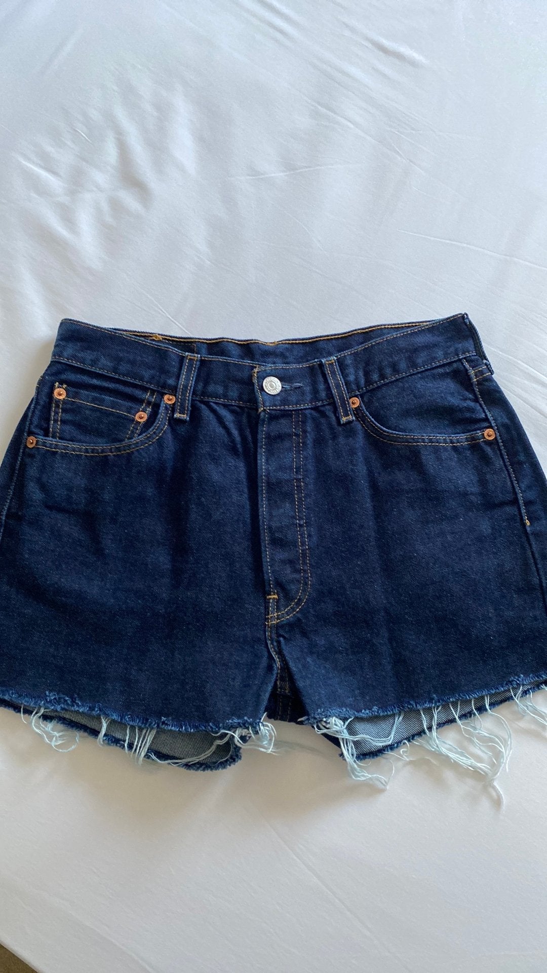 Levis vintage korte broek dames (s), Ophalen of Verzenden, Zo goed als nieuw, Blauw, W28 - W29 (confectie 36)
