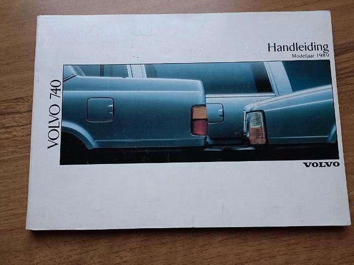 Instructieboek Volvo 740, Volvo 740 Estate 1988 model 1989, Ophalen of Verzenden