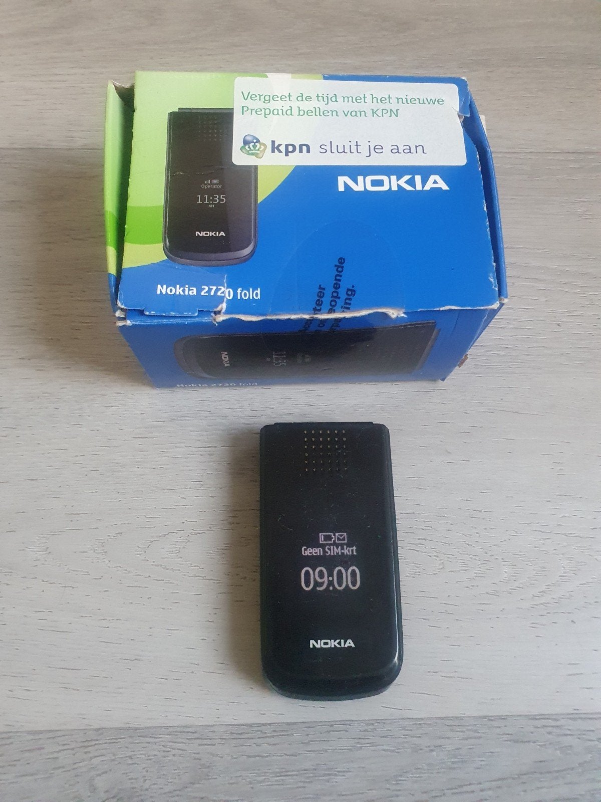 zeldzame nokia 2720 fold in doos, Telecommunicatie, Ophalen of Verzenden, Nieuw, Zwart