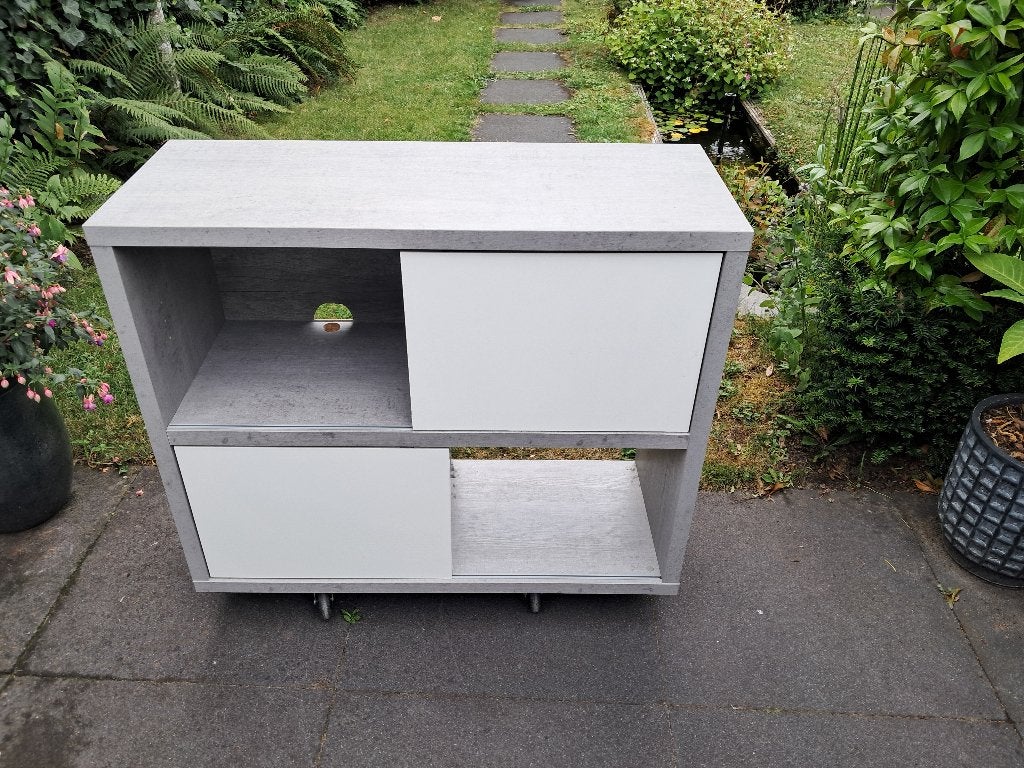 tv kast van de Jysk i.z.g.s gratis, Ophalen, 50 tot 100 cm, Zo goed als nieuw, Minder dan 100 cm