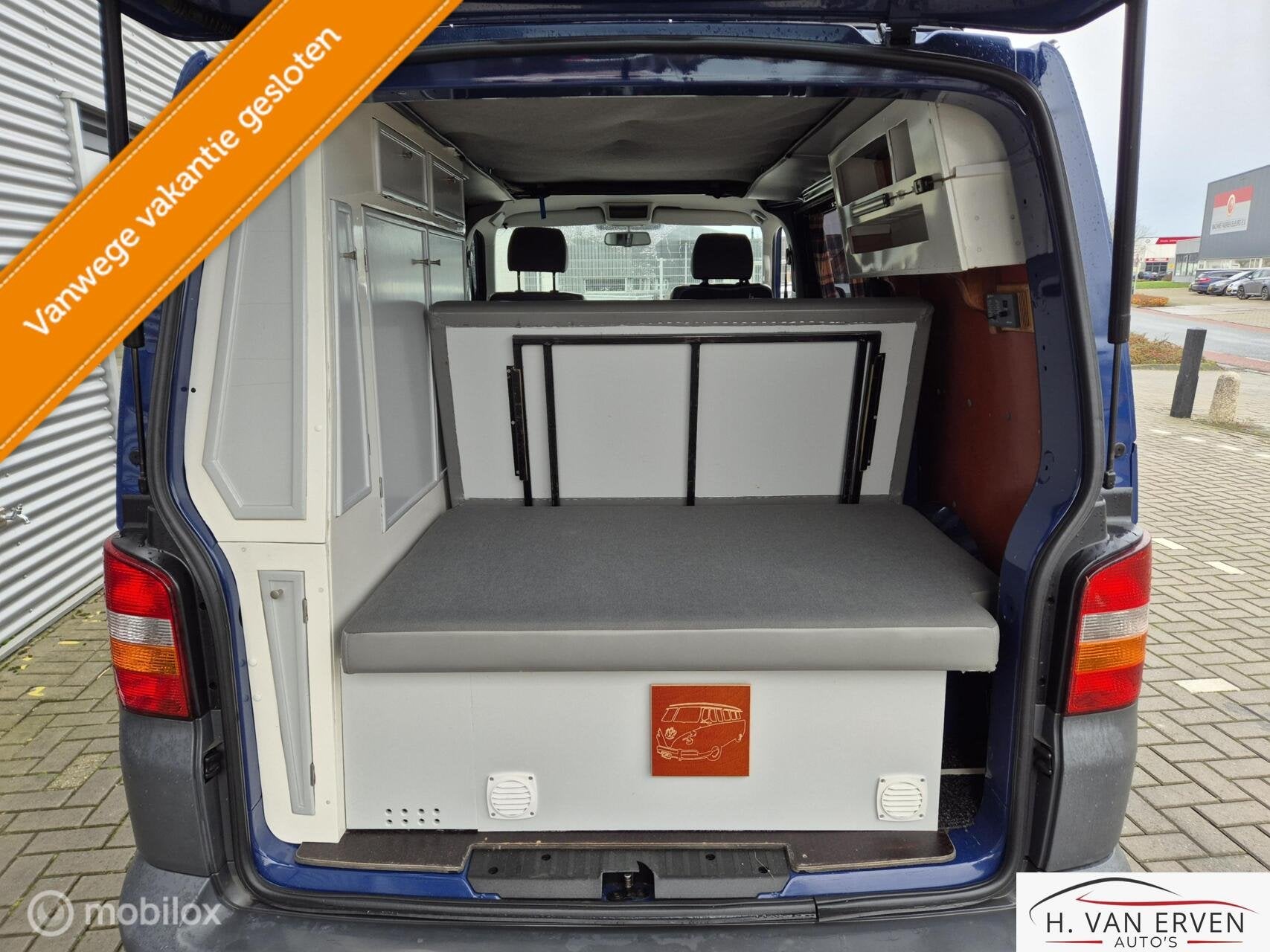 Volkswagen Transporter 1.9 TDI CAMPER NAVI CRUISE AIRCO NAP, Auto's, 4 cilinders, Metallic lak, Origineel Nederlands, Bedrijf