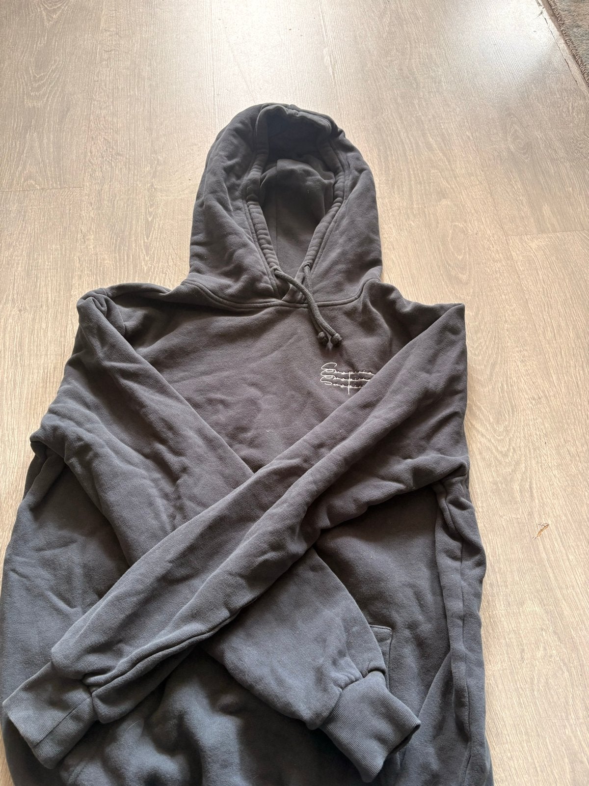 Suspicious hoodie zwart - Maat XS, Kleding | Dames, Ophalen, Gedragen, Zwart