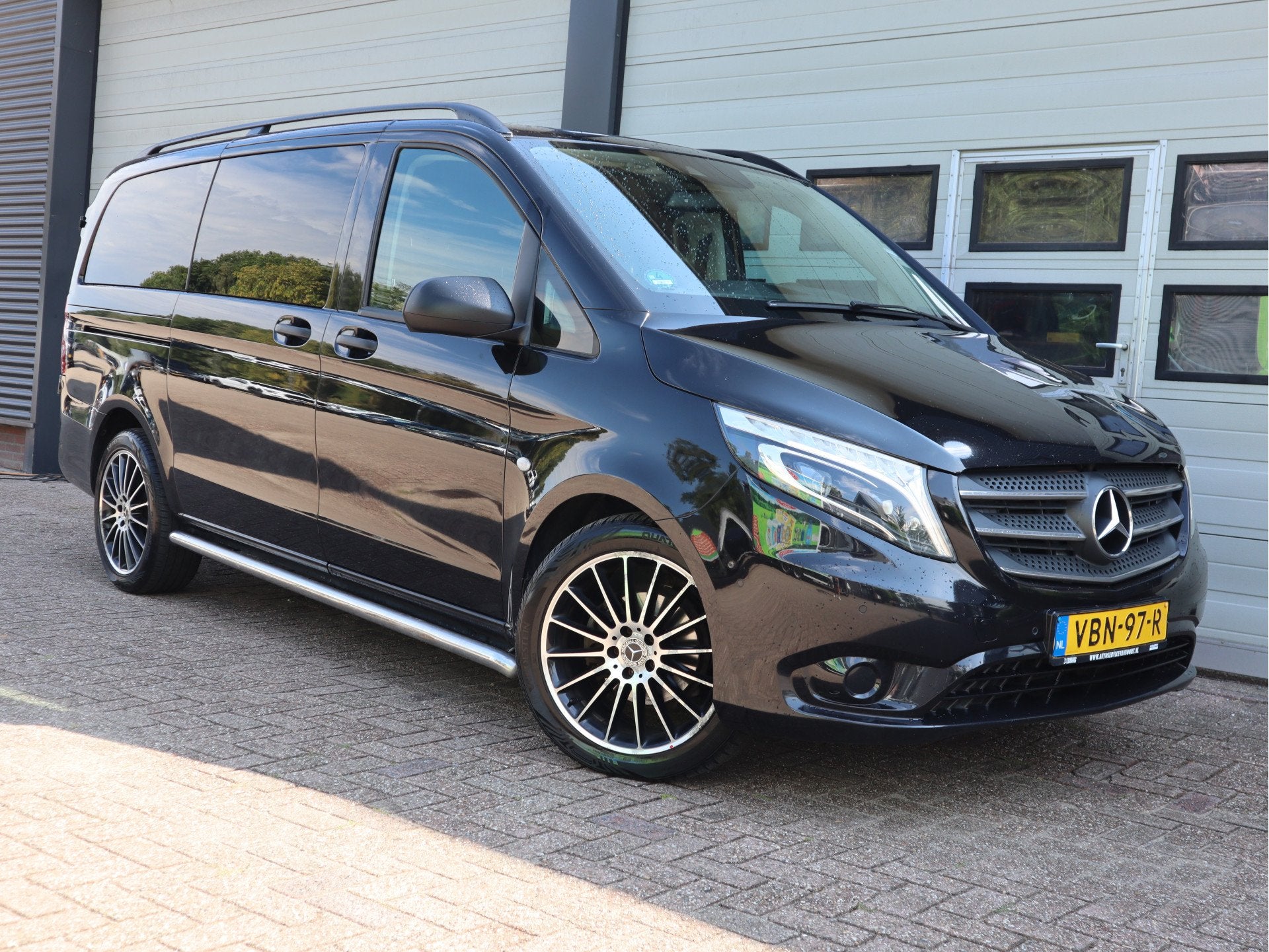 Mercedes-Benz Vito 114 CDI Automaat Euro 6 - DC 5 Pers. - 2x, Auto's, Automaat, Gebruikt, 4 cilinders, Zwart