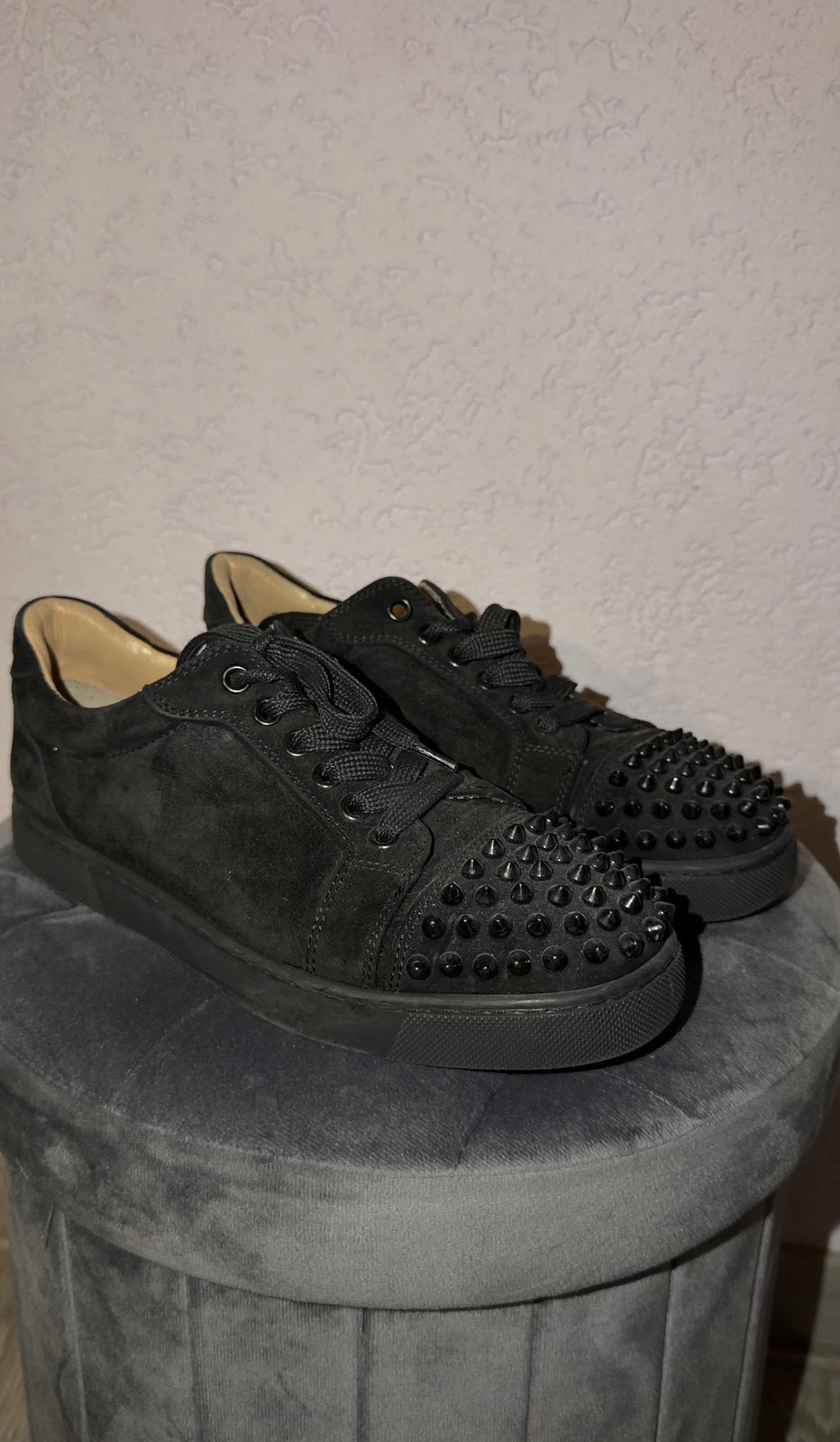 Christian Louboutin Vieira Spikes, Zwart, Ophalen of Verzenden, Sneakers of Gympen, Zo goed als nieuw