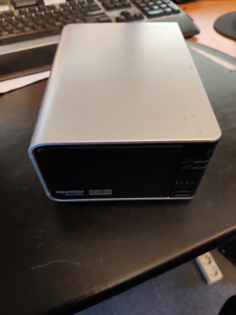 Smartstor NS2300N van Promise NAS 8-3, Ophalen of Verzenden, Gebruikt, Extern, Desktop