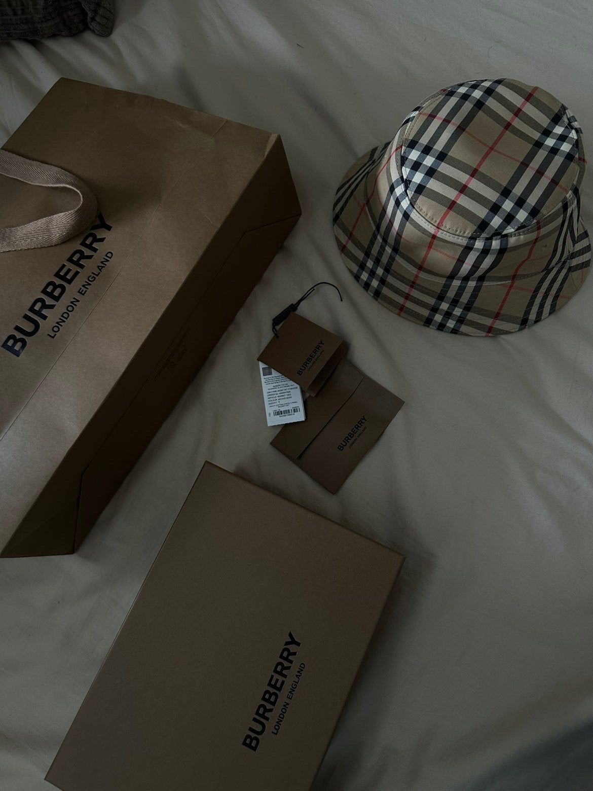 Burberry Hoed, Ophalen of Verzenden, Zo goed als nieuw