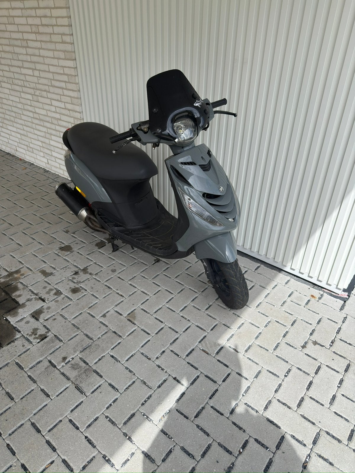 Piaggio zip 4t 80cc, Fietsen en Brommers, Scooters | Piaggio, Ophalen, Zo goed als nieuw, Benzine, Zip