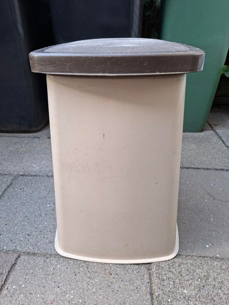 Curver vuilniszakhouder zonder bodem met deksel., 40 liter of meer, Ophalen, Kunststof, 50 tot 75 cm