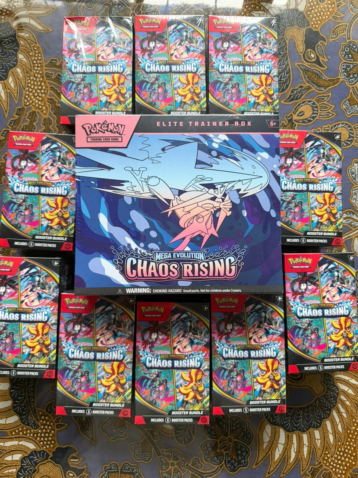 Chaos Rising ETB + Boosterbundles, Ophalen of Verzenden, Nieuw