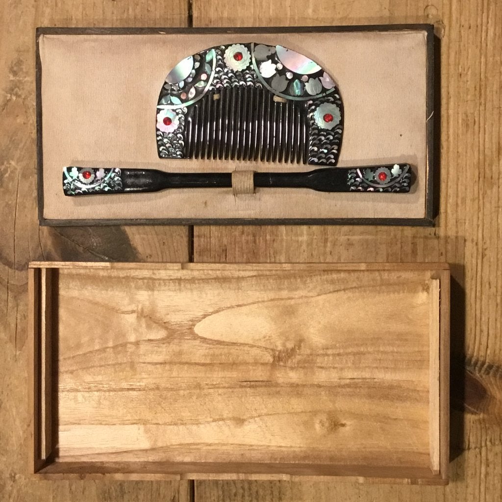 Oude Japanse kanzashi haardecoratie, Antiek en Kunst, Verzenden, Handgemaakt, Overige materialen, Japan