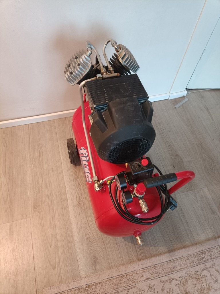 Fiac Compressor 220 Volt 350 liter 50 liter tank, Doe-het-zelf en Verbouw, Compressors, Ophalen, 6 tot 10 bar, Zo goed als nieuw