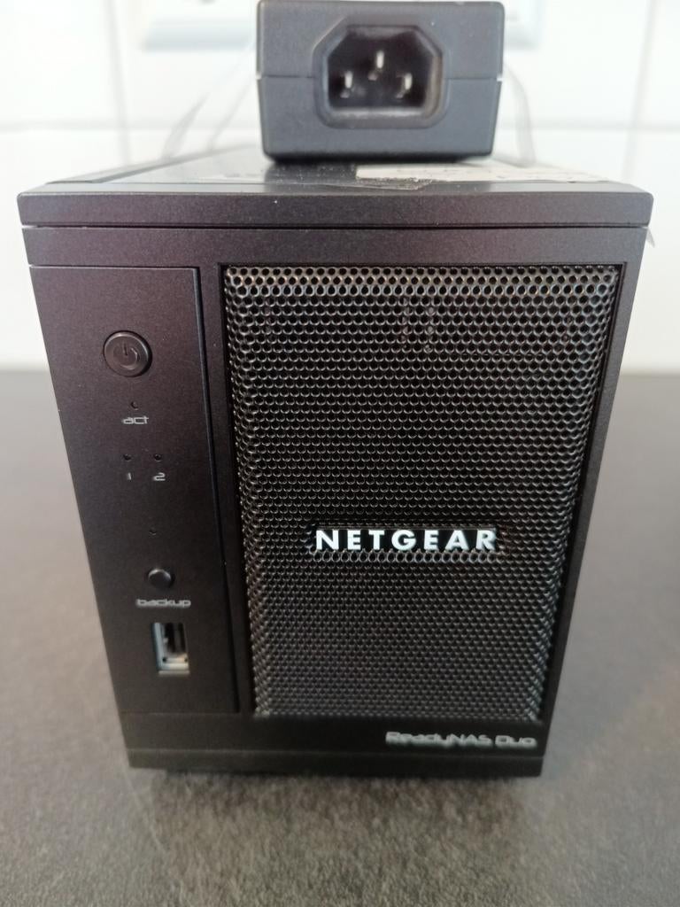 Netgear ReadyNAS Duo RND2000 v2 NAS (zonder harde schijven), Computers en Software, NAS, Gebruikt, Ophalen of Verzenden