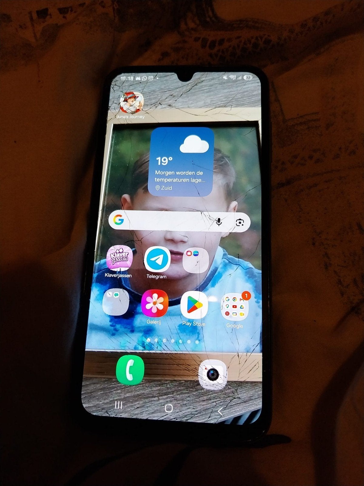 Samsung Galaxy A15 - Scherm gebarsten, Telecommunicatie, Mobiele telefoons | Samsung, Gebruikt, Blauw, Touchscreen, Ophalen of Verzenden
