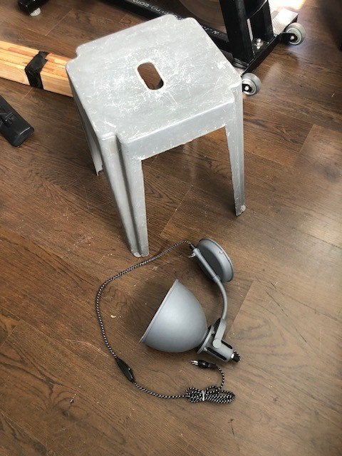 kruk en lamp, Ophalen, Gebruikt, Metaal, Minder dan 100 cm