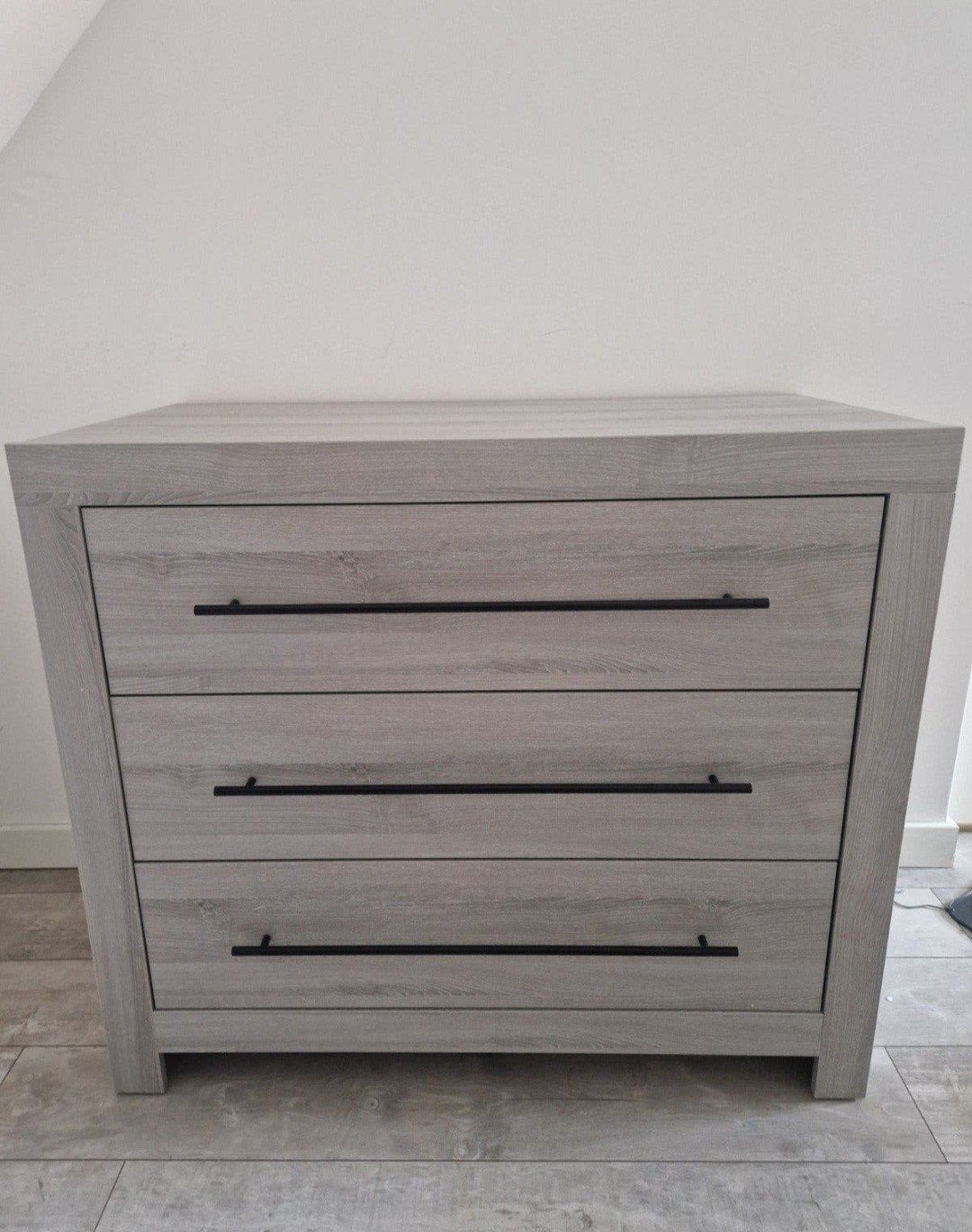 commode en ledikant ook los te koop, Ophalen, Zo goed als nieuw