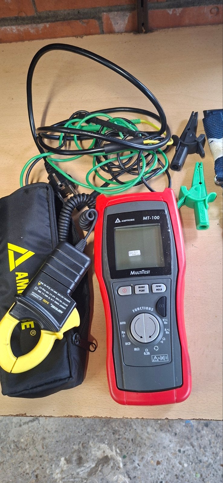 Amprobe MT-100 Multimeter met accessoires, Ophalen of Verzenden