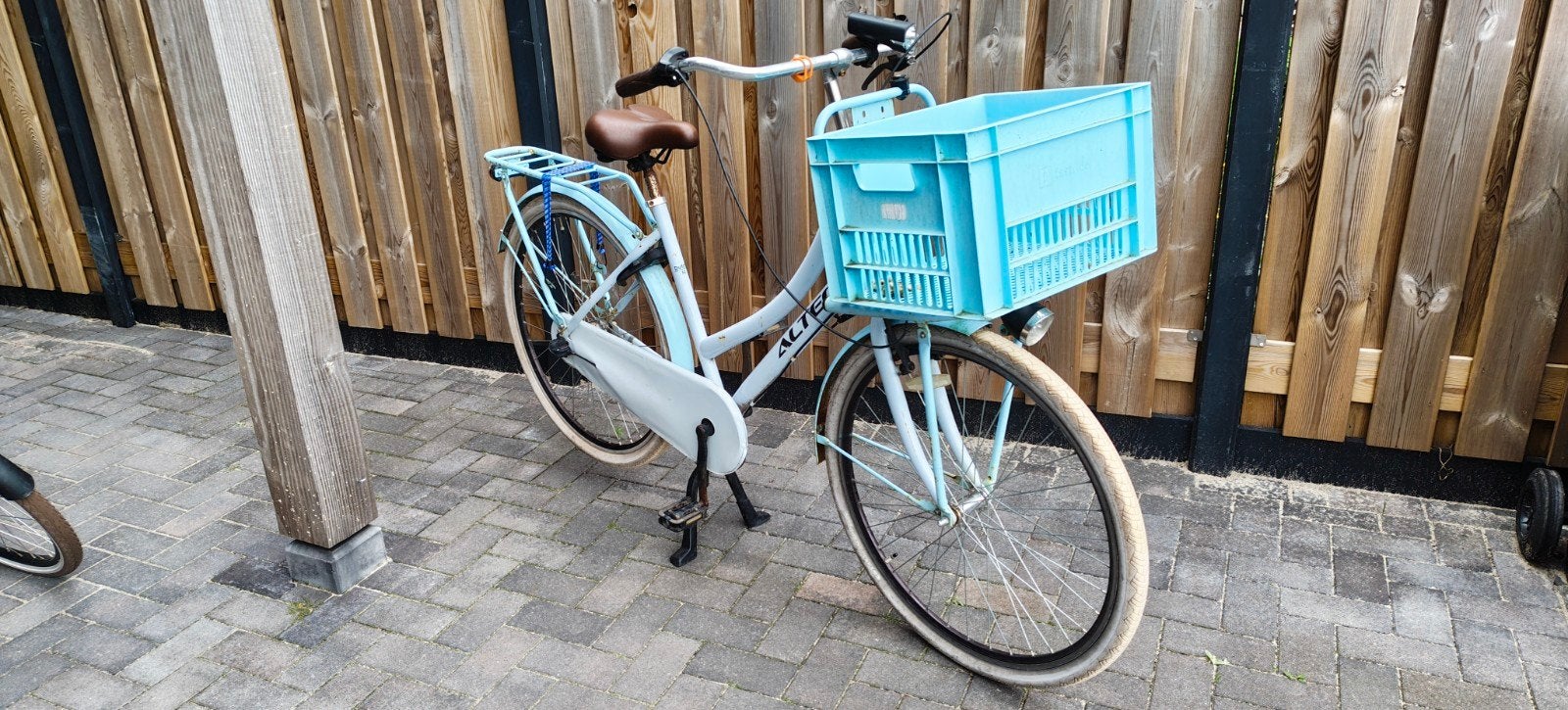 Altec Dutch transportfiets met krat, Fietsen en Brommers, Fietsen | Dames | Damesfietsen, Gebruikt, Velgrem, Versnellingen, 50 tot 53 cm