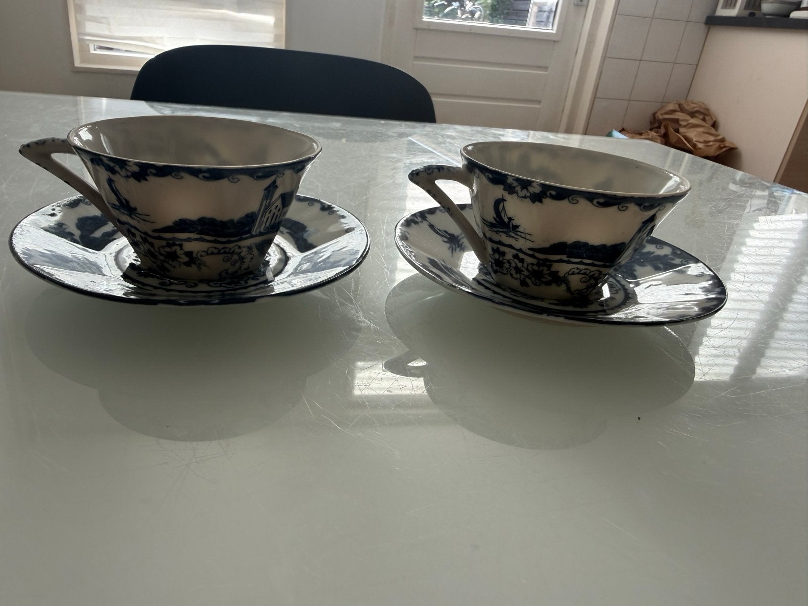 Set van 2 Antieke Blauw-Witte Kop en Schotels, Antiek en Kunst, Ophalen of Verzenden