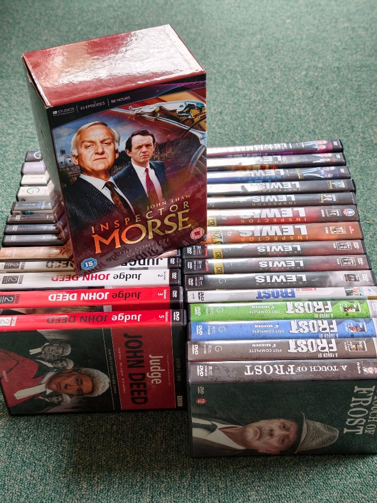 95 dvd's Engelse detectives; Morse, Lewis, Dalgliesh etc., Ophalen, Gebruikt, Boxset, Vanaf 12 jaar