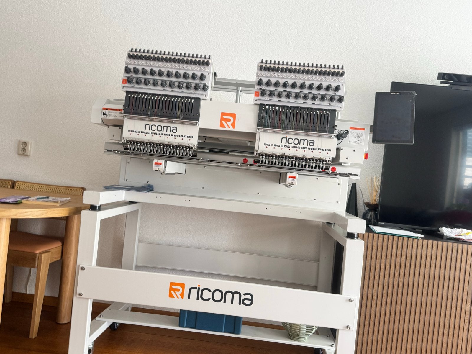 Ricoma MT-2002-10S Professionele Borduurmachine, Ophalen, Zo goed als nieuw, Machineborduren, Borduurmachine