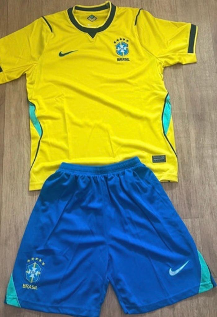 Nike Brazilië Thuistenue thuistenue seizoen 2025-2026, Maat XS of kleiner, Ophalen of Verzenden, Nieuw, Set