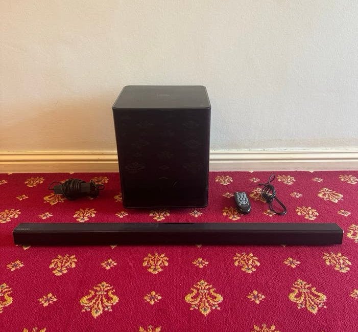 Samsung HW-F550 Soundbarset - 310 Watt, Ophalen of Verzenden, Bluetooth, Gebruikt